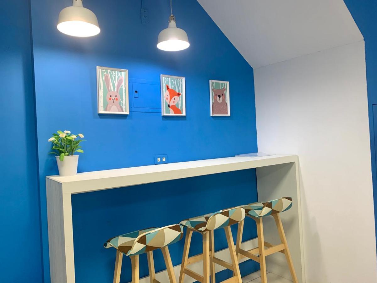 Backpackers' Hostel Taoyuan Airport Bagian luar foto