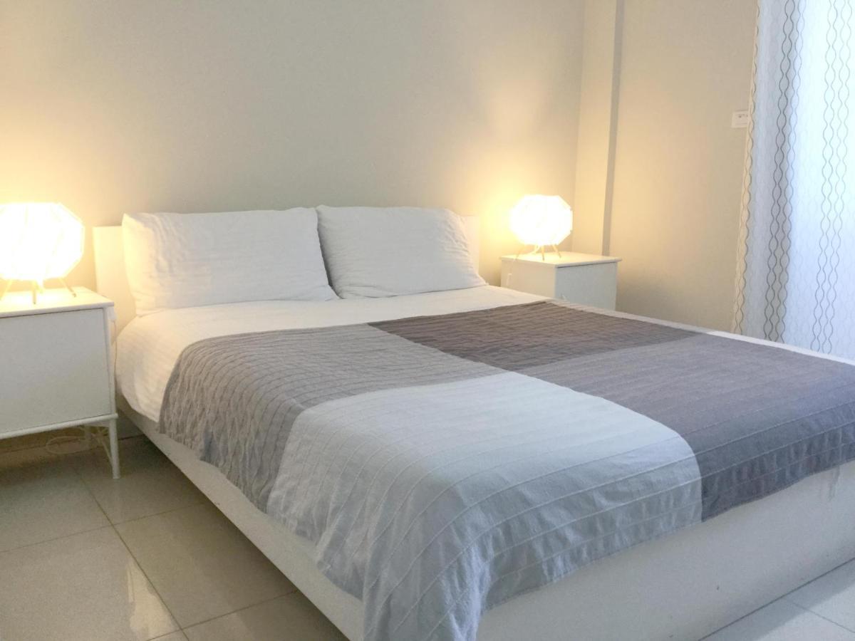 Backpackers' Hostel Taoyuan Airport Bagian luar foto